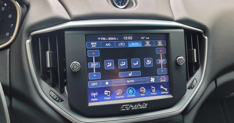 Maserati Ghibli cena 95000 przebieg: 130000, rok produkcji 2014 z Piaseczno małe 211